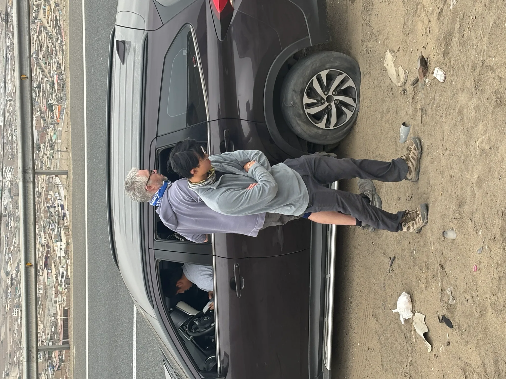 Lima, Ceviche und die längste Welle - der geplatzte Reifen des Taxis auf der Rückfahrt nach Lima