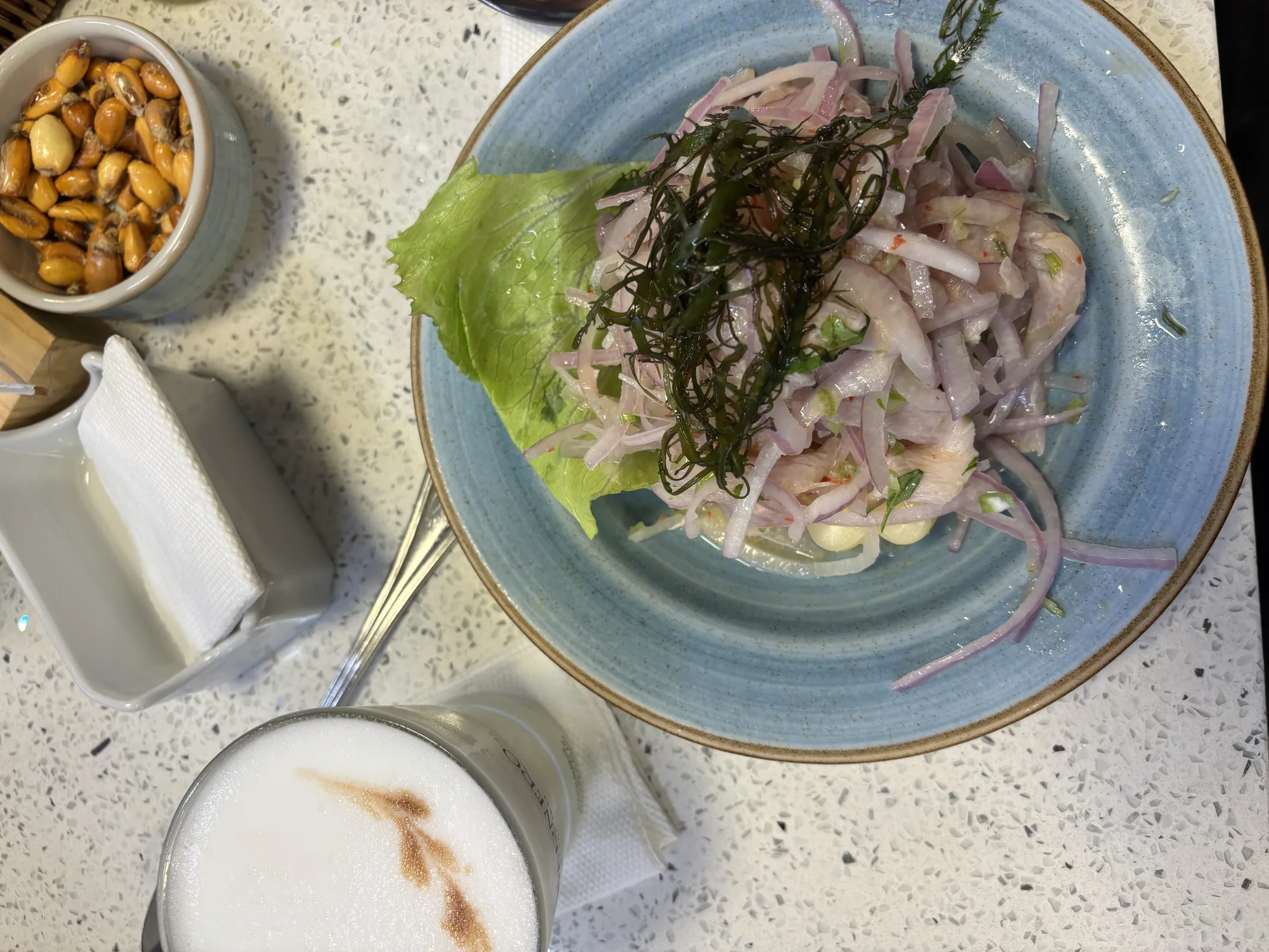 Lima, Ceviche und die längste Welle - puristische Ceviche mit Pisco Sour